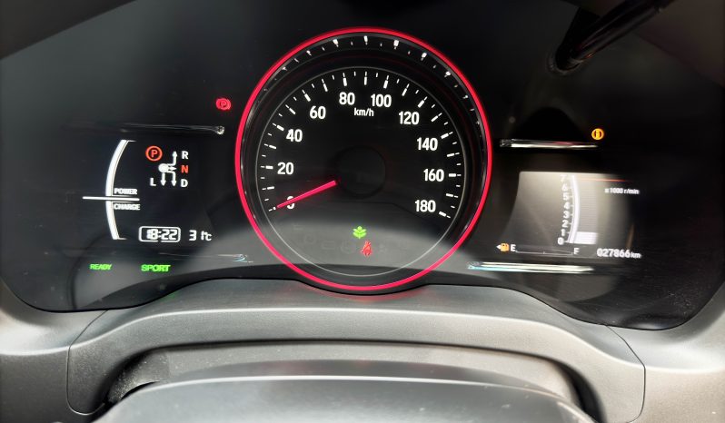 
								HONDA VEZEL RS full									