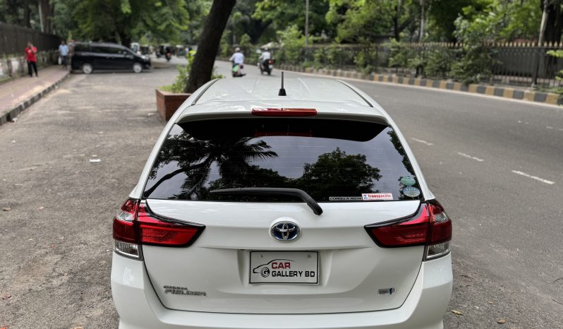 
								TOYOTA FIELDER EX WHITE 2020 full									