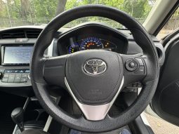 
										TOYOTA FIELDER EX WHITE 2020 full									